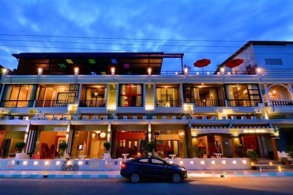 De Sea Almond Hotel Chumphon Ngoại thất bức ảnh